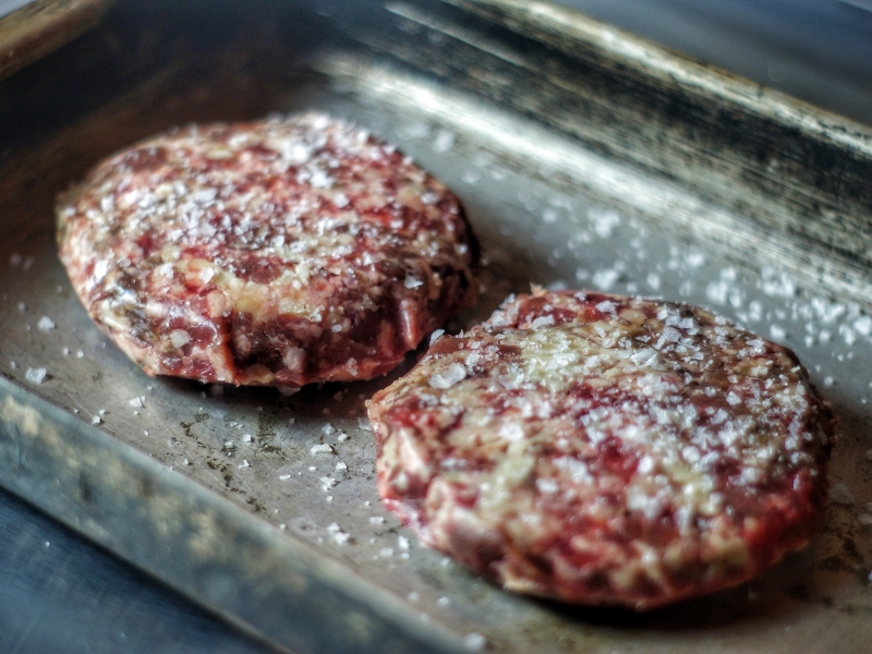 bacon cheeseburger