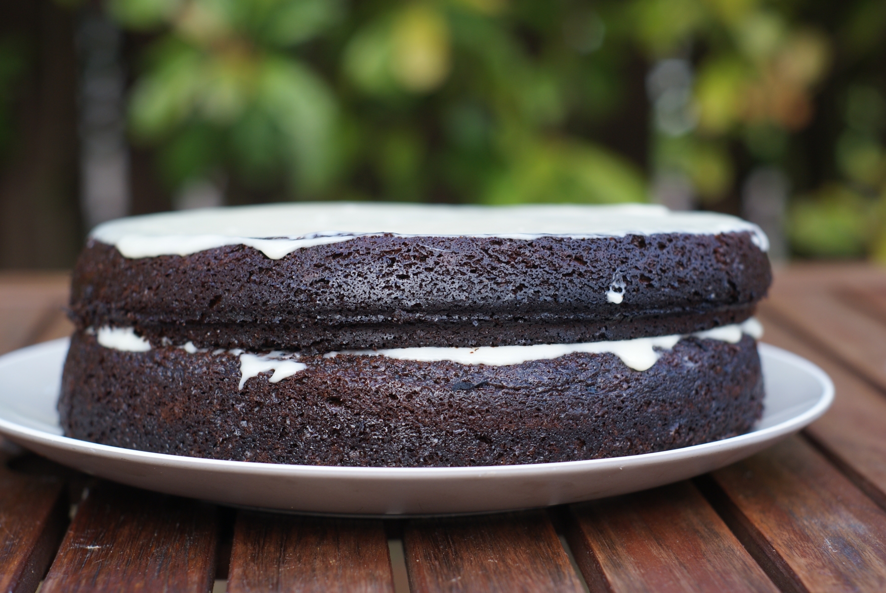 BBQ70/17 Dark Molasses Gingerbread Cake KungFuBBQ